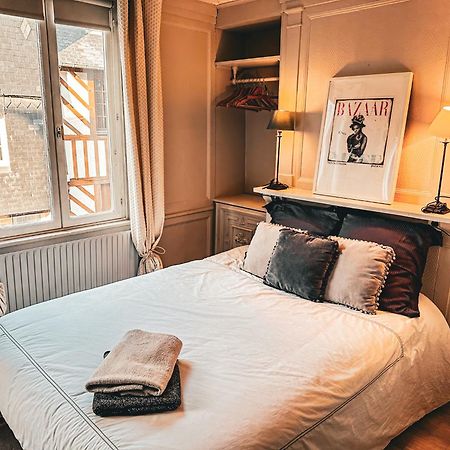 Le 105, Honfleur Panzió Kültér fotó