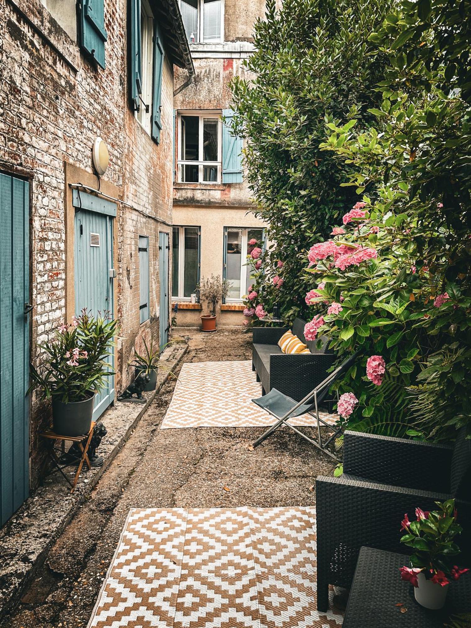 Le 105, Honfleur Panzió Kültér fotó