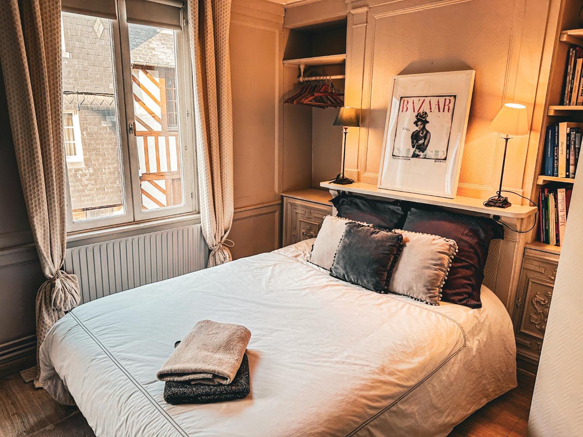 Le 105, Honfleur Panzió Kültér fotó